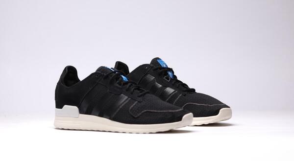 adidas Originals ZX 700 2.0 